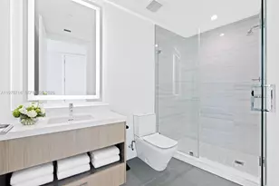 851 NE 1st Ave, Miami, FL 33132 - Photo 27