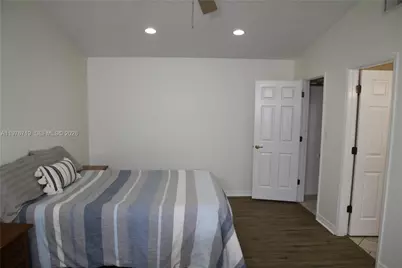 1433 Captains Walk #18, Fort Pierce, FL 34950 - Photo 15