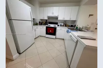 104 SW 9th St #1403, Miami, FL 33130 - Photo 3