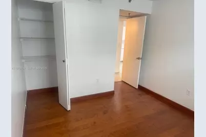 104 SW 9th St #1403, Miami, FL 33130 - Photo 17