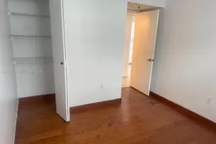 104 SW 9th St, Miami, FL 33130 - Photo 17