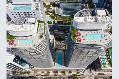 55 SW 9th St #2609, Miami, FL 33130 - Photo 7