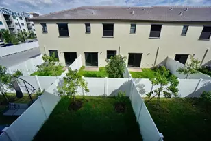 3429 W 111th Pl, Hialeah, FL 33018 - Photo 9