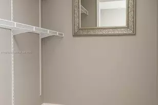 555 NE 15th St, Miami, FL 33132 - Photo 11