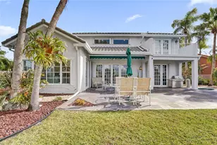 1078 Laguna Springs Dr, Weston, FL 33326 - Photo 53