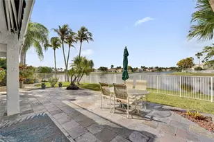 1078 Laguna Springs Dr, Weston, FL 33326 - Photo 51