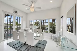 1078 Laguna Springs Dr, Weston, FL 33326 - Photo 17