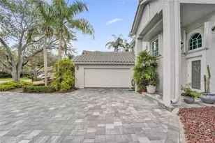 1078 Laguna Springs Dr, Weston, FL 33326 - Photo 65