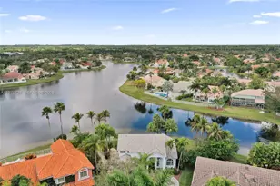 1078 Laguna Springs Dr, Weston, FL 33326 - Photo 45