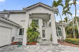 1078 Laguna Springs Dr, Weston, FL 33326 - Photo 3