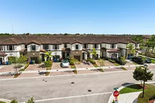 18431 NW 89th Ct, Hialeah, FL 33018 - Photo 49