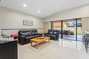 615 NW 134th Pl, Miami, FL 33182 - Photo 9