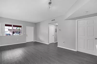 8021 Lake Dr #102, Doral, FL 33166 - Photo 11