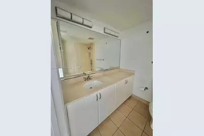 1750 N Bayshore Dr #3808, Miami, FL 33132 - Photo 7