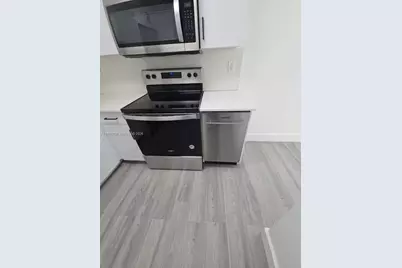 8101 Crespi Blvd #503, Miami Beach, FL 33141 - Photo 3