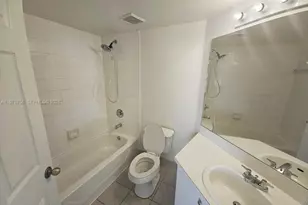 2033 SE 10th Ave, Fort Lauderdale, FL 33316 - Photo 11