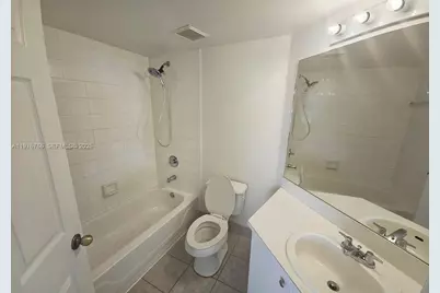 2033 SE 10th Ave #614, Fort Lauderdale, FL 33316 - Photo 11