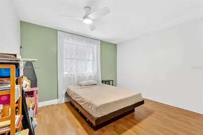 1490 Laguna Ln, Pembroke Pines, FL 33026 - Photo 15