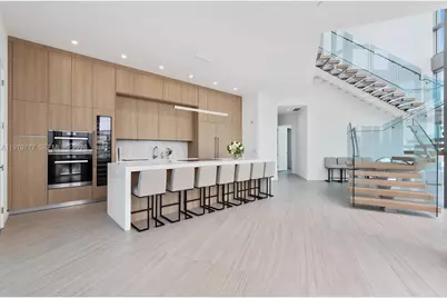 851 NE 1st Ave #PH 5700, Miami, FL 33132 - Photo 11