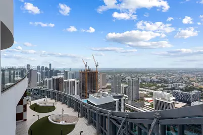 851 NE 1st Ave #PH 5700, Miami, FL 33132 - Photo 5