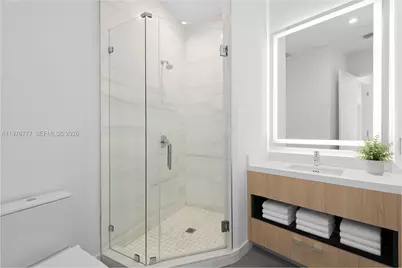 851 NE 1st Ave #PH 5700, Miami, FL 33132 - Photo 37