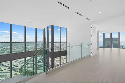 851 NE 1st Ave #PH 5700, Miami, FL 33132 - Photo 7