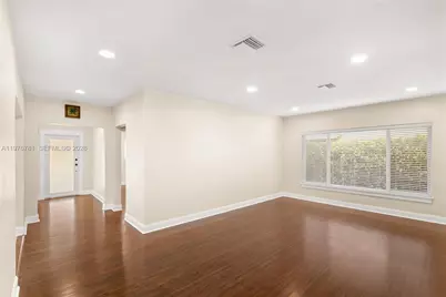 140 Santander Ave, Coral Gables, FL 33134 - Photo 27