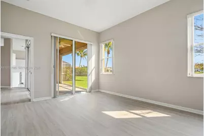 575 SE 29th Dr #0, Homestead, FL 33033 - Photo 13