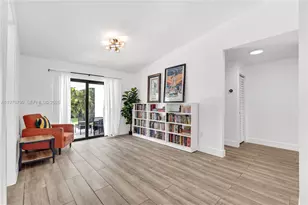 8001 SW 90th Ave, Miami, FL 33173 - Photo 5