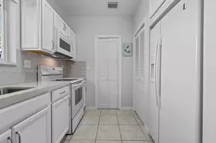 6 SE Marlin Ave, Key Largo, FL 33037 - Photo 17