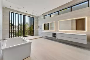 8755 SW 54th Ave, Miami, FL 33143 - Photo 27