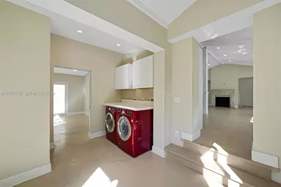 659 NE 73rd St, Miami, FL 33138 - Photo 19