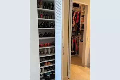 888 Brickell Key Dr #804, Miami, FL 33131 - Photo 11