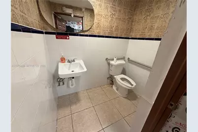 [Address not provided], Hialeah, FL 33013 - Photo 15