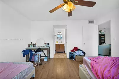 1150 Collins Ave #405, Miami Beach, FL 33139 - Photo 9