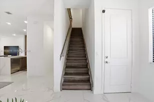 12060 SW 82nd Pl, Miami, FL 33156 - Photo 15