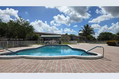 7300 NW 4th Pl #204, Margate, FL 33063 - Photo 7