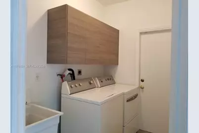 10889 NW 58th Ter, Doral, FL 33178 - Photo 27