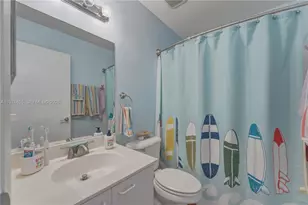 324 NW 153rd Ln, Pembroke Pines, FL 33028 - Photo 25