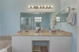 324 NW 153rd Ln, Pembroke Pines, FL 33028 - Photo 39