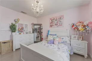 324 NW 153rd Ln, Pembroke Pines, FL 33028 - Photo 27