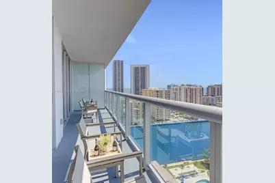 2602 E Hallandale Beach Blvd #R3009, Hallandale Beach, FL 33009 - Photo 11