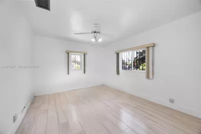 150 SW 58th Ave #150, Miami, FL 33144 - Photo 11