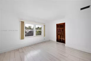 150 SW 58th Ave, Miami, FL 33144 - Photo 5