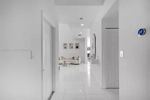 1005 NW 100th Ave, Miami, FL 33172 - Photo 35