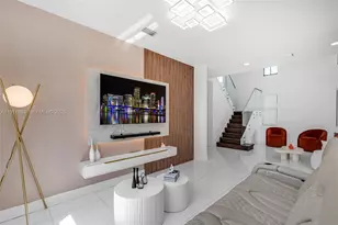 1005 NW 100th Ave, Miami, FL 33172 - Photo 9