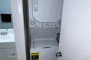 183 Lakeview Dr, Weston, FL 33326 - Photo 23