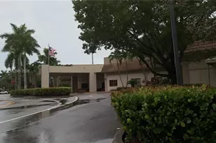 183 Lakeview Dr, Weston, FL 33326 - Photo 39