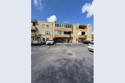 6070 W 18th Ave #209, Hialeah, FL 33012 - Photo 35