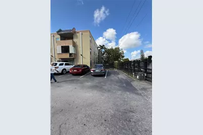 6070 W 18th Ave #209, Hialeah, FL 33012 - Photo 33